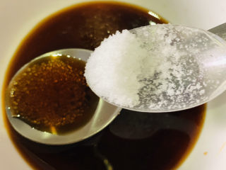 13、糖醋藕丁,少许盐；