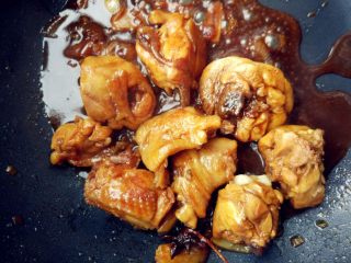 6、可乐鸡块,中途开盖翻动几次