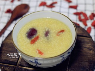 12、小米红枣粥,赶快自己熬着试试吧。