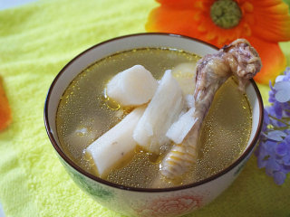 7、山药鸡汤,滋补、暖身山药鸡汤