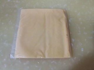 8、健脾瘦身早餐 茯苓山药土豆泥,准备一片奶酪