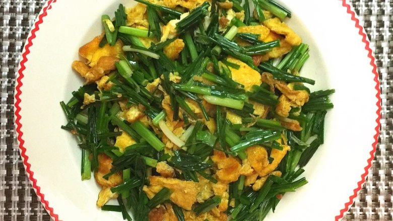 野韭菜炒鸡蛋春意绿