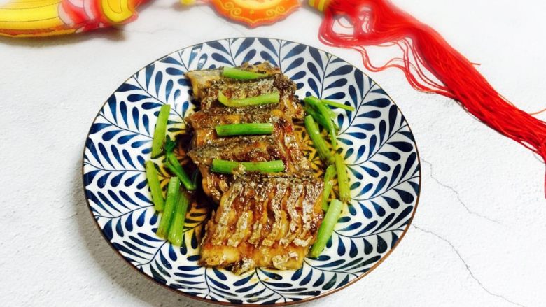 年年有余红烧带鱼