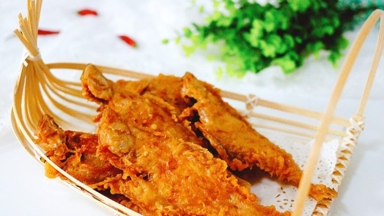 咸味酥炸片口鱼