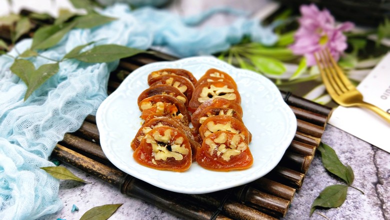 柿子饼的特殊吃法柿子饼包核桃三种口味