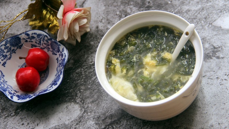 鸡蛋紫菜汤