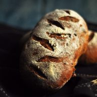 免揉黑糖干果软欧包