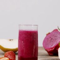 火轮果草莓梨子汁