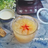 姜汁冰糖炖燕窝