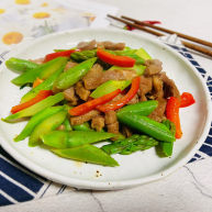芦笋炒肉片
