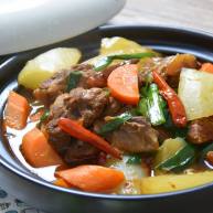 红烧牛腩炖萝卜—入冬了来上这一锅马上让你整个人都暖起来