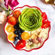 水果麦片酸奶碗