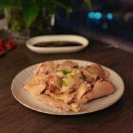一锅两吃白斩老鸡