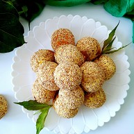 枣泥酱心金瓜球