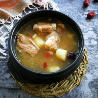 初冬山药排骨汤