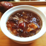 红枣桃胶羹