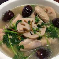 莲藕鸡汤