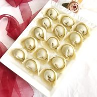 咸味美味的猪肉荠菜高汤馄饨