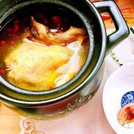 冬日进补系列当归黄芪枸杞鲜鸡汤