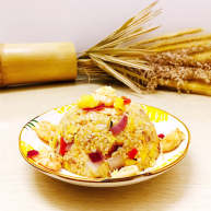 菠萝虾仁炒饭