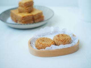 20、南瓜夹心苏打饼,边角料做的南瓜饼也是美美哒~趁热食用。