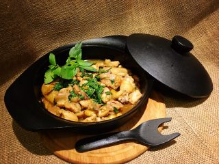 33、无敌台式三杯鸡,白饭！开动！