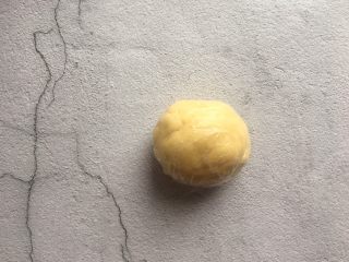 10、玛格丽特饼干,保鲜膜裹住，冰箱冷藏一小时；