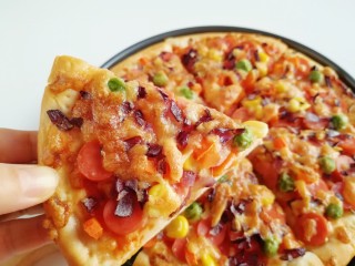 19、火腿肠披萨, 来一块。