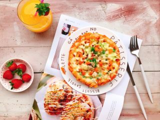 11、红薯泥伪披萨,装盘后即可开吃啦！