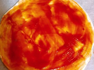 7、火腿披萨（手抓饼版）,刷成这样就可以了。