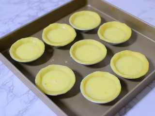 11、曲奇蛋挞,加入蛋挞液