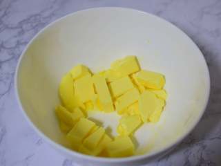 1、皇家曲奇,黄油提前室温软化