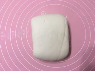 9、一次性发酵简单易做葱花卷,面团取出