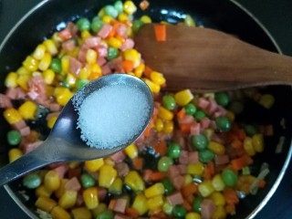 10、甜香披萨饼（平底锅版）,适量食用盐