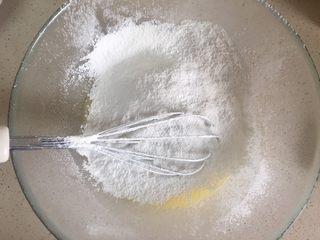 9、燕麦饼干(健康饱腹版),筛入低筋面粉