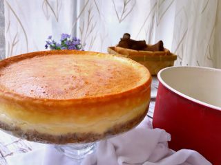 12、鱼之恋芝士蛋糕,阳晨活底的不粘模具特别容易脱模脱模。