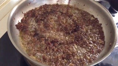 17、炸酱面·#人民的美食#,加淡酱油、糖、醋出味