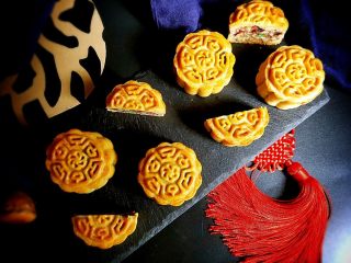 14、广式月饼~五仁馅儿,14．出炉