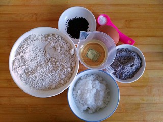 1、记忆的味道——全麦黑米桃酥,主材料备齐