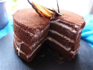 17、可可奶油裸蛋糕,馋了嘛，浓浓的可可香味，好吃的不一般哦。