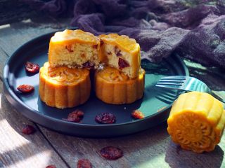 46、#甜食#椰香蔓越莓月饼,好吃