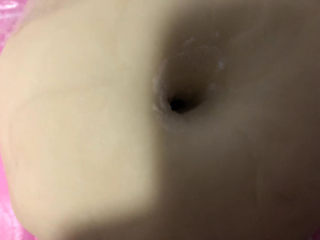 4、虾仁培根披萨,发酵至两倍大小，手指沾面粉戳洞，洞口不回缩不塌陷即可。