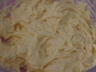 7、低脂健康红茶燕麦饼干,打至完全混合