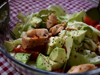 13、低脂蔬菜沙拉,搅拌均匀就可以开吃啦