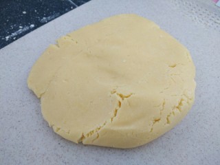 11、蔓越莓曲奇饼干,带上手套碾压成团