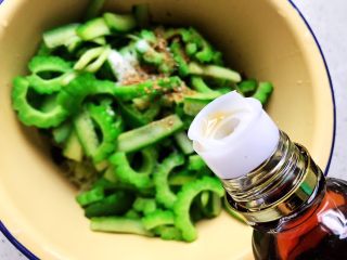 28、夏日清爽大拌菜,加适量香油