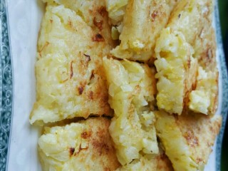 9、炒米饭饼电饼铛版,摆盘