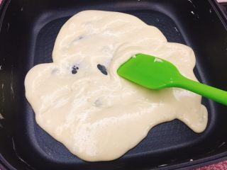 8、雪花酥,搅拌煮至无干粉。