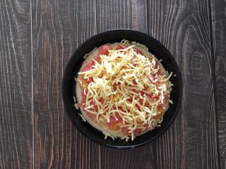 4、水果。 披萨,放芝士