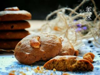 8、黑糖腰果酥,成品